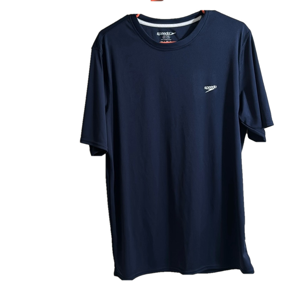 Speedo men’s shirt